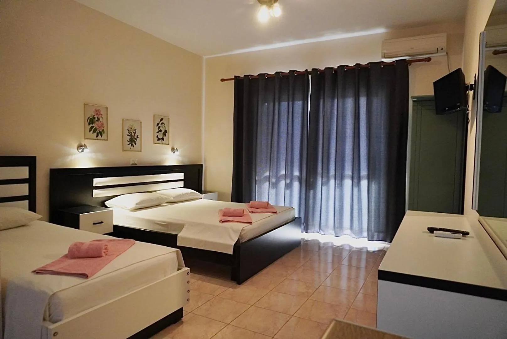 Apartament Marku Palace Ksamil