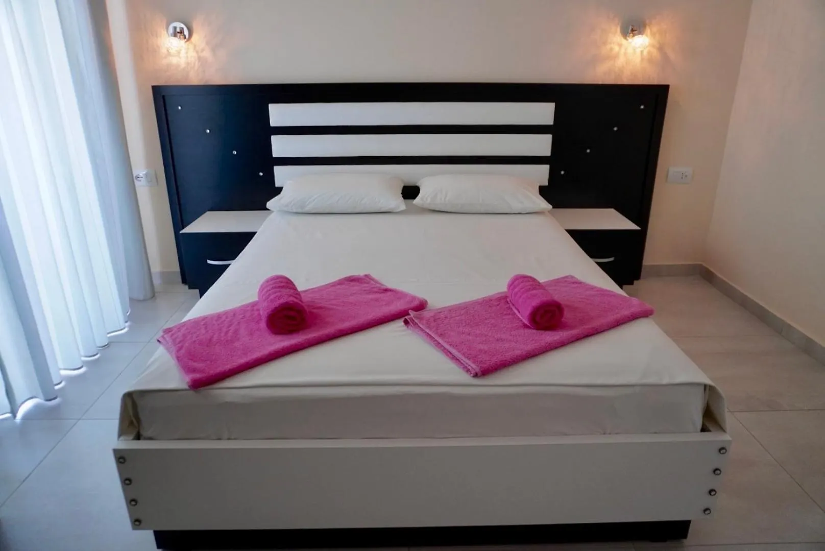 Marku Palace Ksamil Apartamento