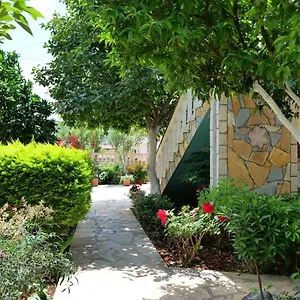 Alesio Apartamento