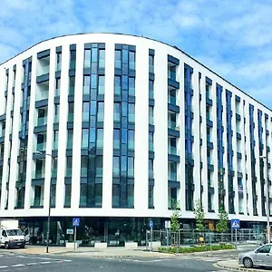 https://warsaw-royal-stay-dzielna.warsawhotelspoland.com